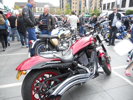2012-07-21 Custom bike show